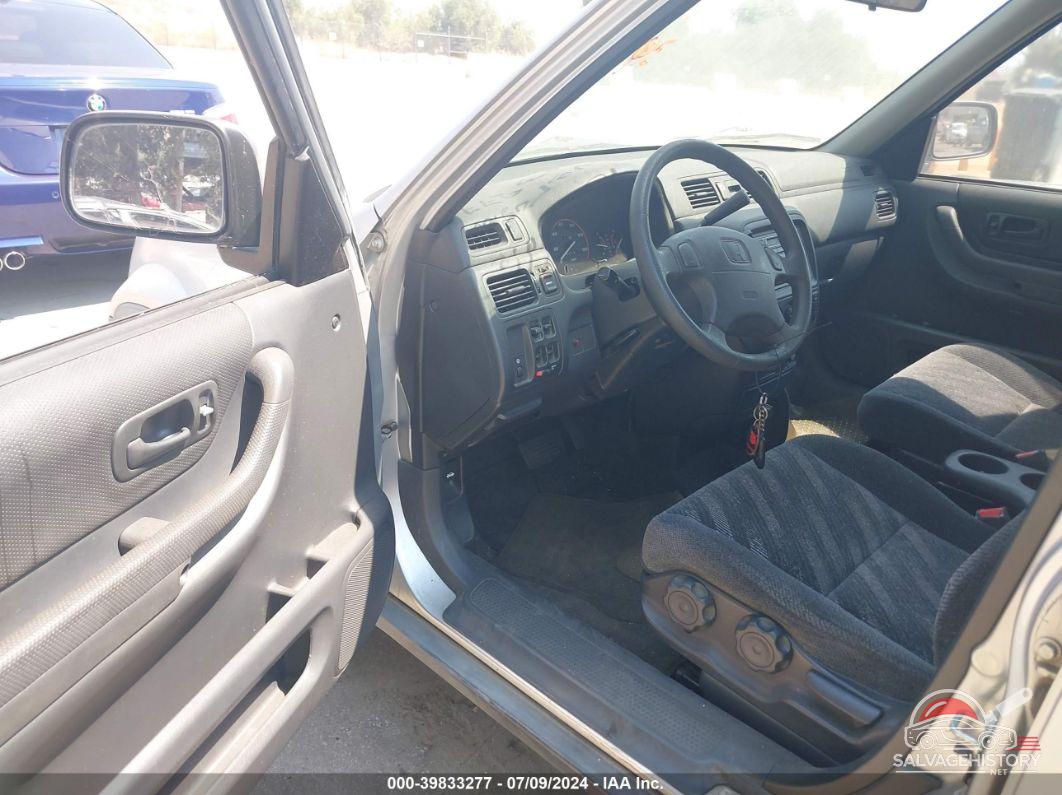 JHLRD2844YC011773 2000 HONDA CR-V photo no. 5