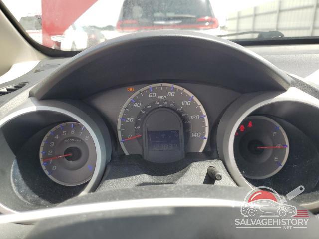 JHMGE8H33DC029430 2013 HONDA FIT photo no. 9