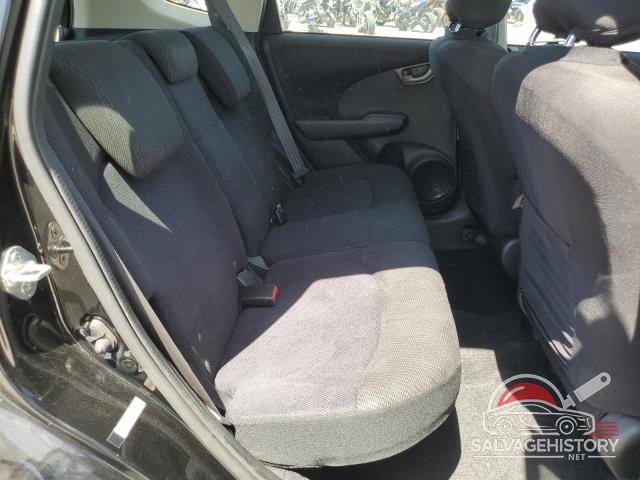 JHMGE8H57DC031599 2013 HONDA FIT photo no. 10