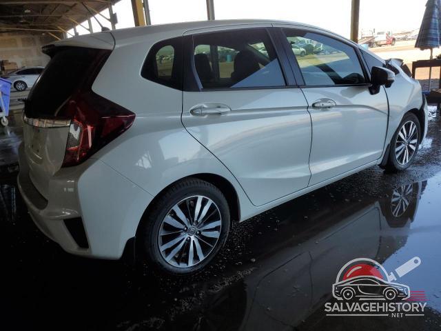 3HGGK5H85FM775305 2015 HONDA FIT photo no. 3
