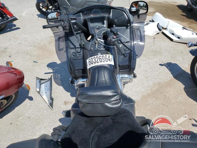1HFSC47H6AA903645 2010 HONDA GL CYCLE photo no. 6