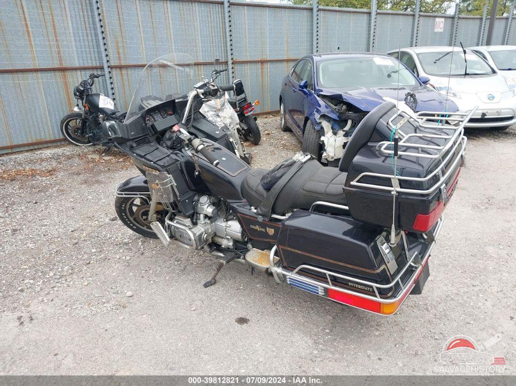 1HFSC1414FA122863 1985 HONDA GL1200 photo no. 3