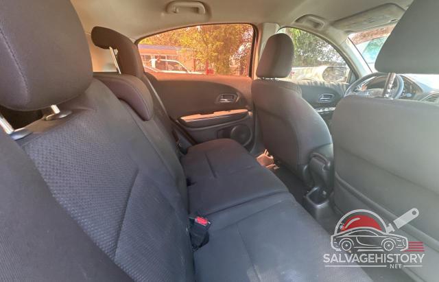 3CZRU5H39HG701127 2017 HONDA HR-V photo no. 6