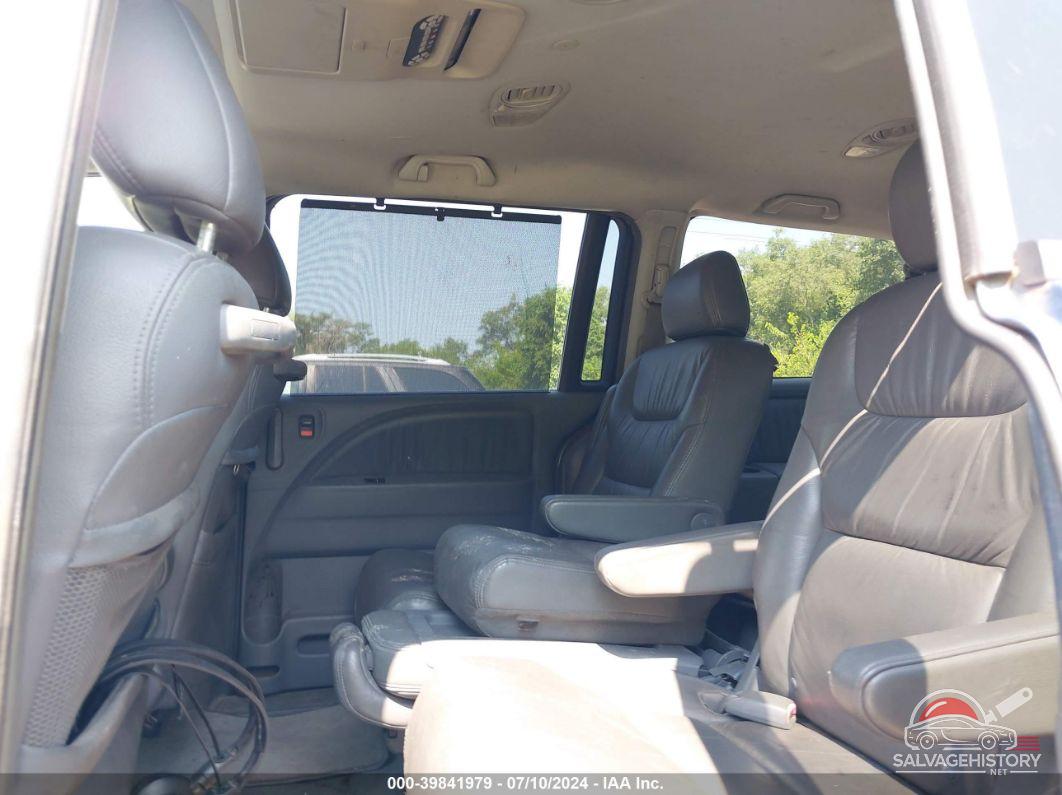5FNRL387X6B030019 2006 HONDA ODYSSEY photo no. 8