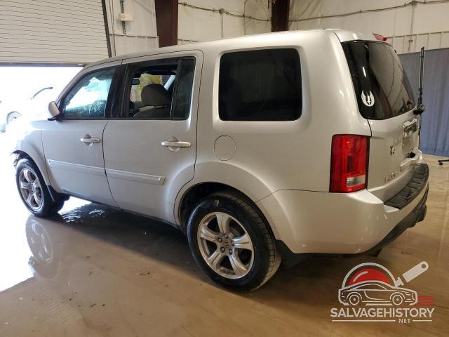 5FNYF3H79DB002177 2013 HONDA PILOT photo no. 2