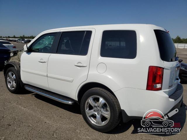 5FNYF4H52FB039420 2015 HONDA PILOT photo no. 2