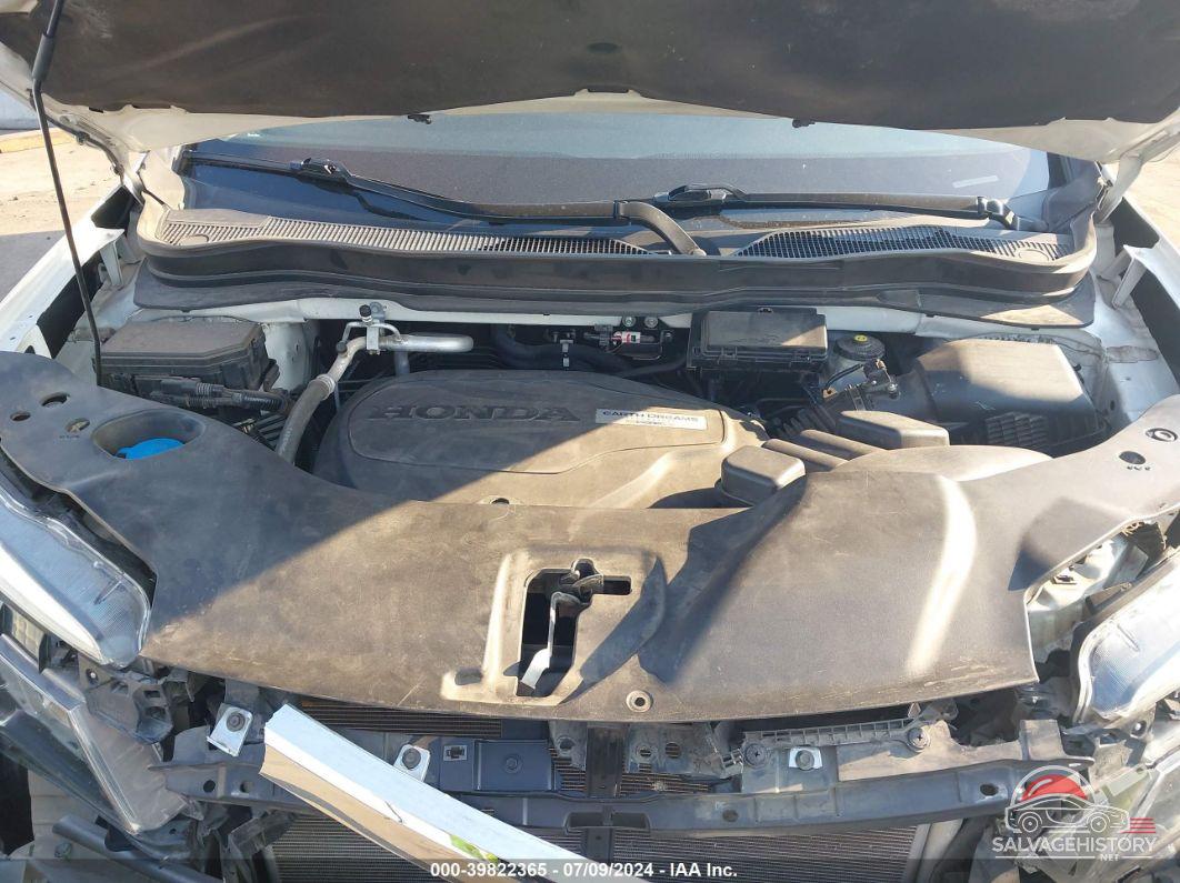 5FNYF5H56HB034732 2017 HONDA PILOT photo no. 10