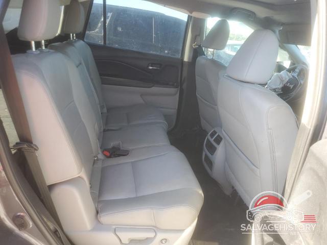 5FNYF5H58JB006534 2018 HONDA PILOT photo no. 11