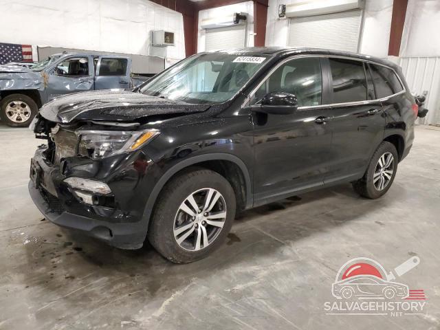 5FNYF6H82JB054496 2018 HONDA PILOT photo no. 2