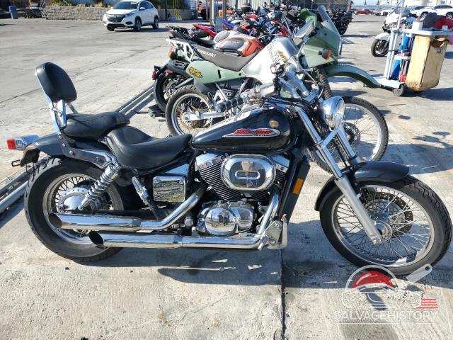 JH2RC44042M611569 2002 HONDA VT CYCLE photo no. 3