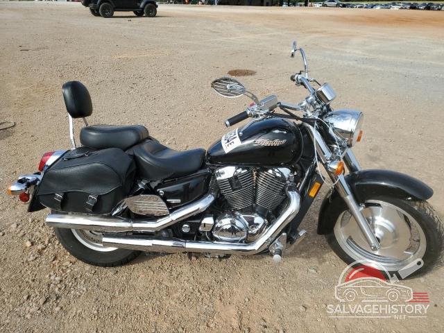 1HFSC43016A600246 2006 HONDA VT CYCLE photo no. 2