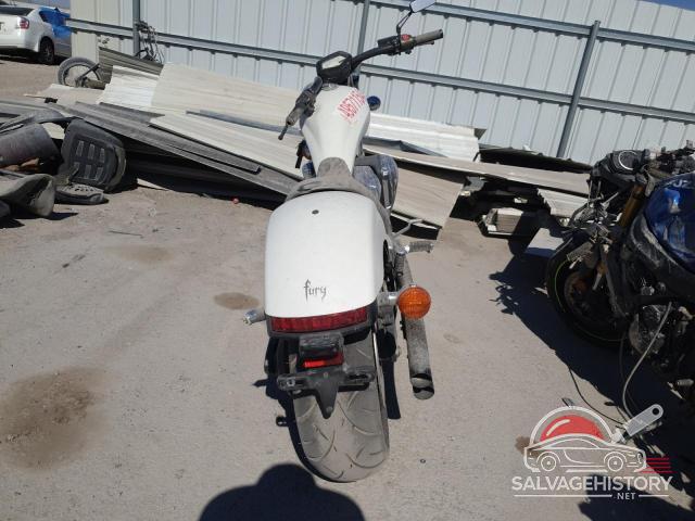 JH2SC6143BK000593 2011 HONDA VT CYCLE photo no. 4