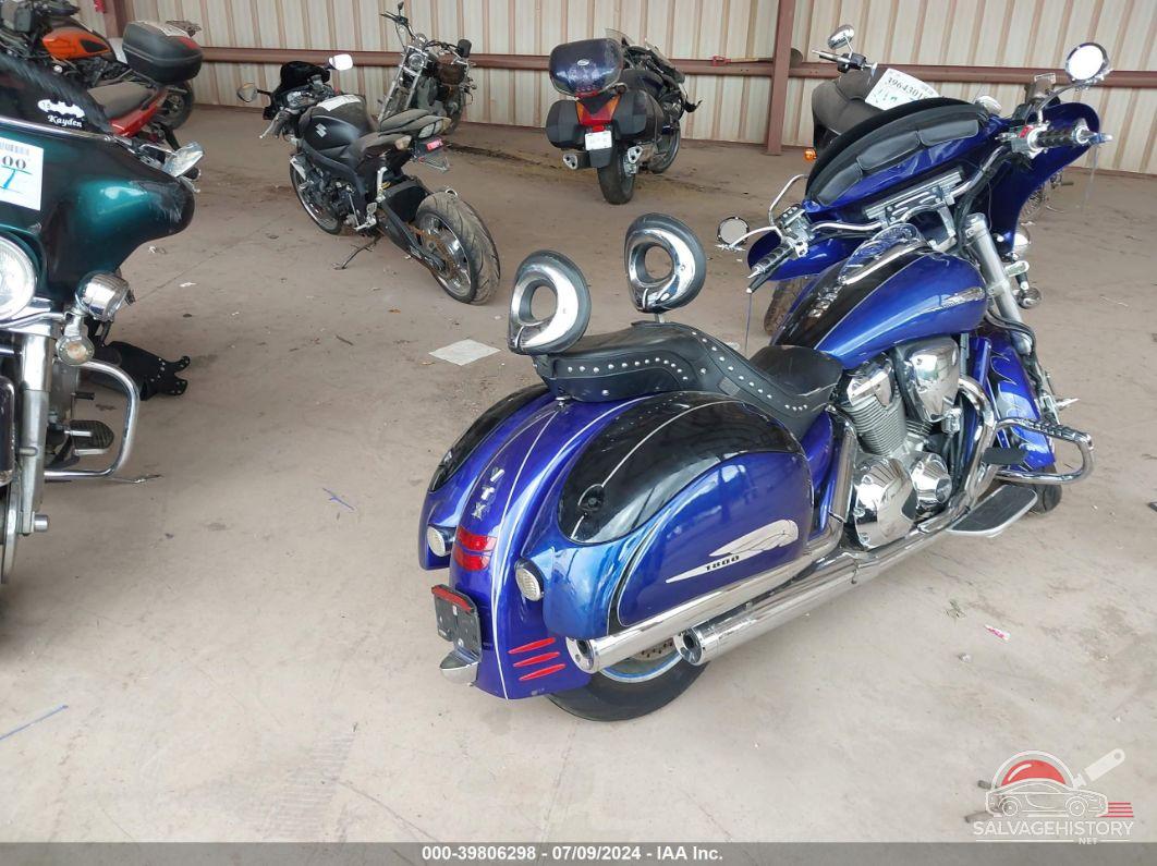1HFSC49A05A303418 2005 HONDA VTX1800 photo no. 4