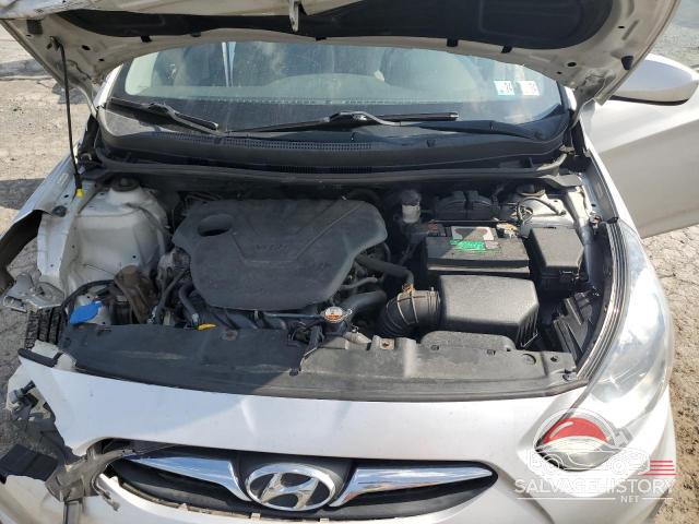 KMHCU4AE2DU320773 2013 HYUNDAI ACCENT photo no. 11