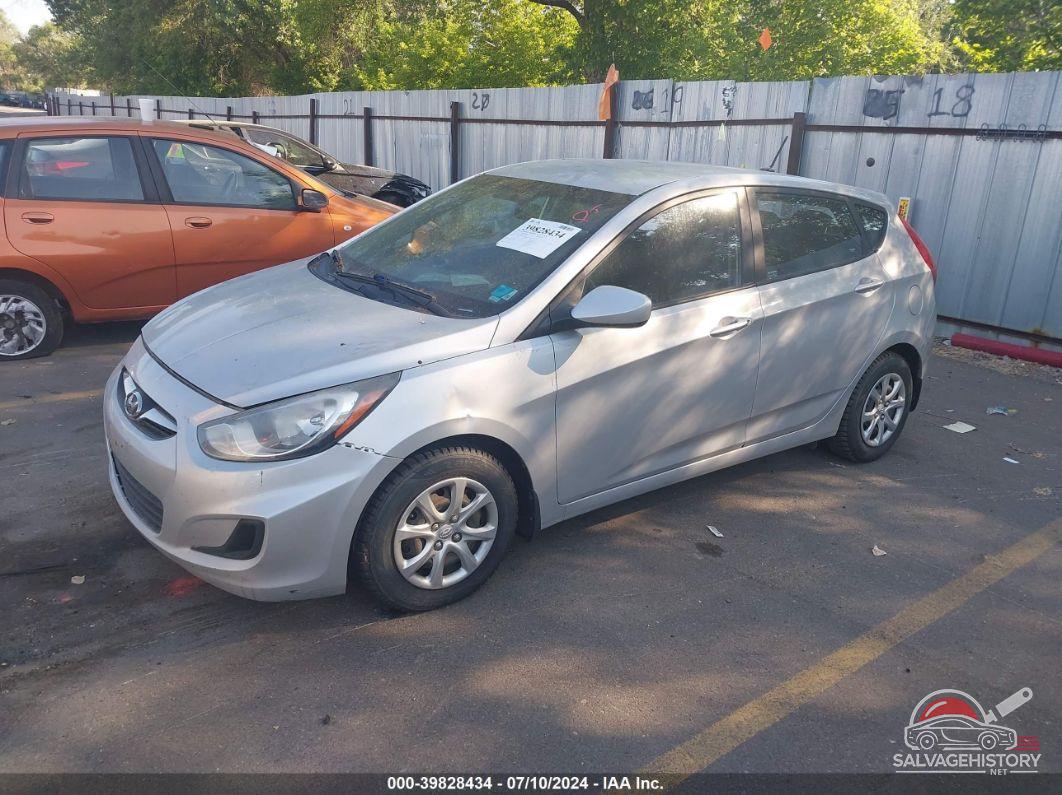 KMHCT5AE0EU149953 2014 HYUNDAI ACCENT photo no. 2