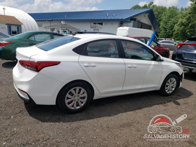 3KPC24A34JE035057 2018 HYUNDAI ACCENT photo no. 3