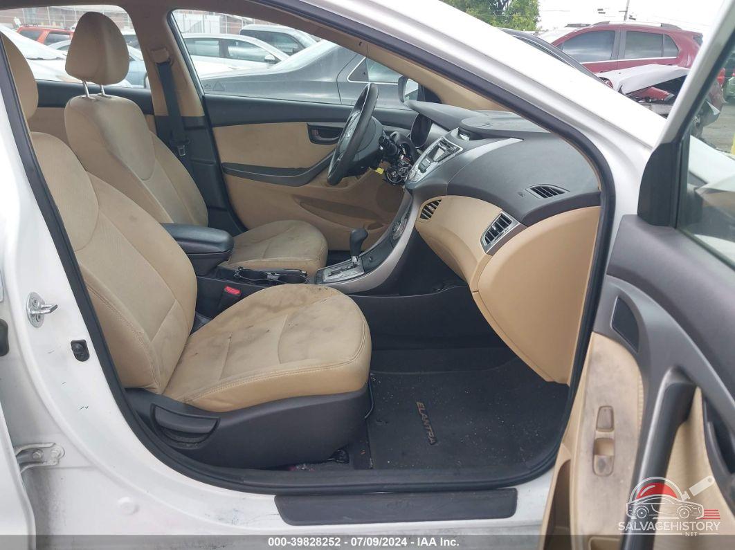 5NPDH4AE0CH112400 2012 HYUNDAI ELANTRA photo no. 5