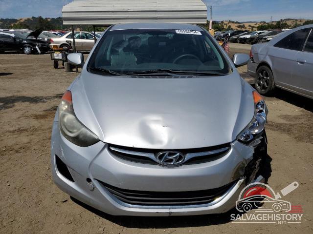 5NPDH4AE9CH064640 2012 HYUNDAI ELANTRA photo no. 5