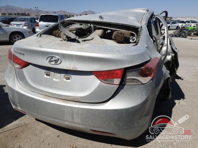 KMHDH4AE5CU305353 2012 HYUNDAI ELANTRA photo no. 3
