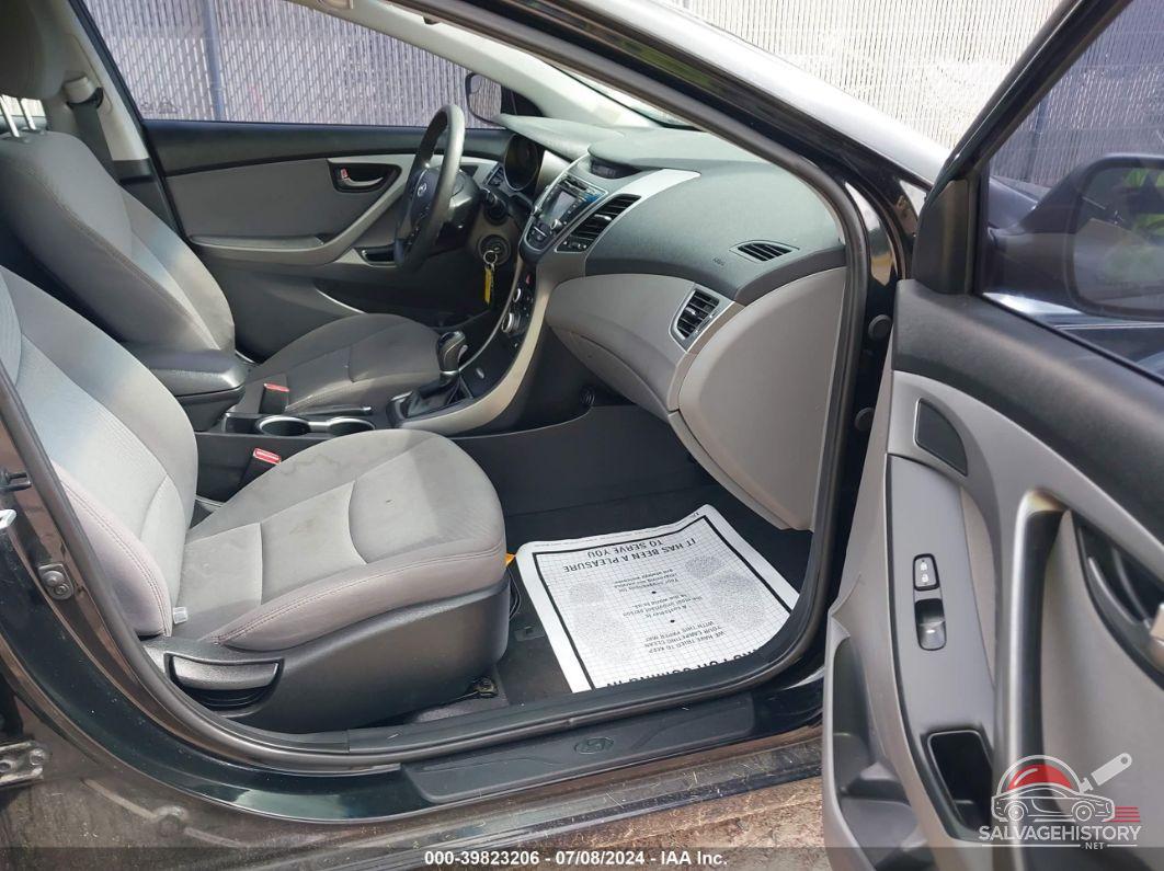 5NPDH4AE9EH540470 2014 HYUNDAI ELANTRA photo no. 5