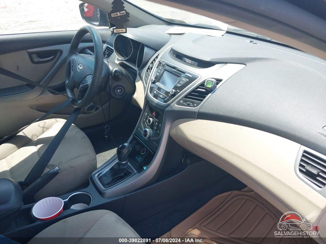 KMHDH4AE4GU528828 2016 HYUNDAI ELANTRA photo no. 5
