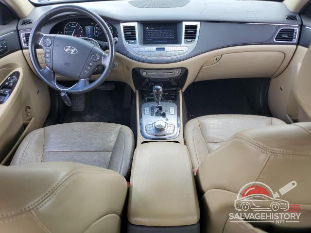 KMHGC4DE9AU092184 2010 HYUNDAI GENESIS photo no. 8