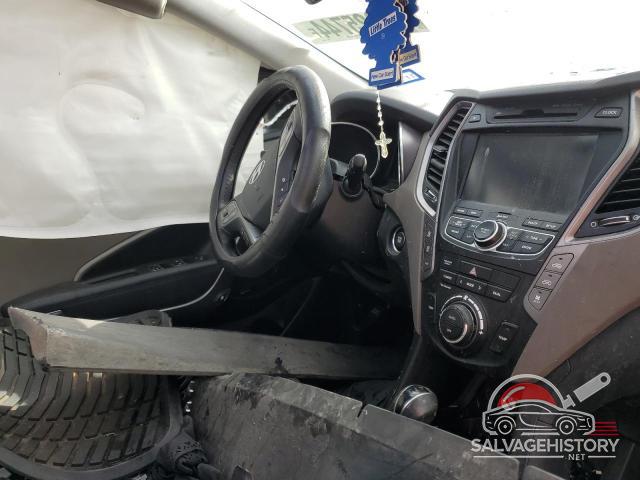 KM8SR4HFXGU152803 2016 HYUNDAI SANTA FE photo no. 9