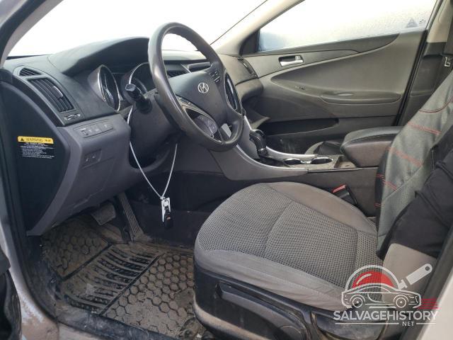 5NPEB4AC8CH366621 2012 HYUNDAI SONATA photo no. 7
