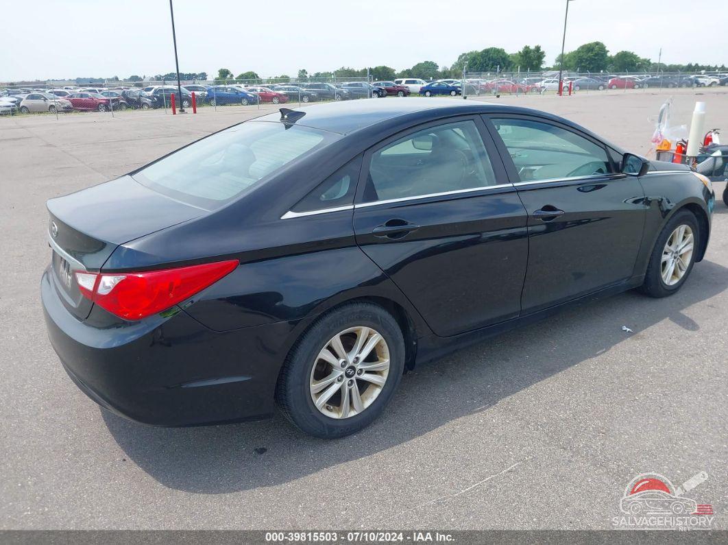5NPEB4AC9CH427524 2012 HYUNDAI SONATA photo no. 4