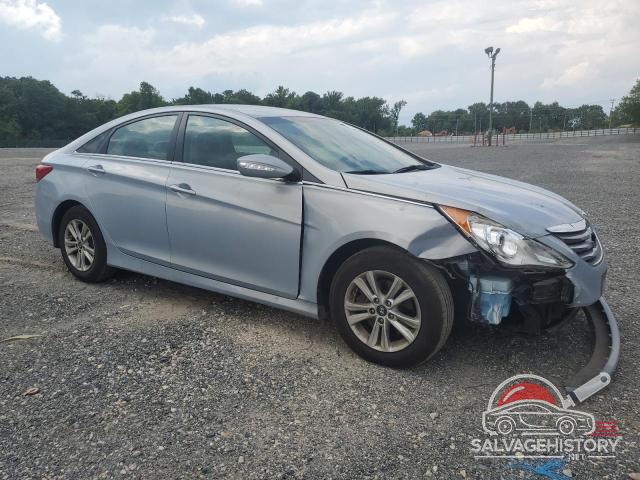 5NPEB4AC2EH916348 2014 HYUNDAI SONATA photo no. 4