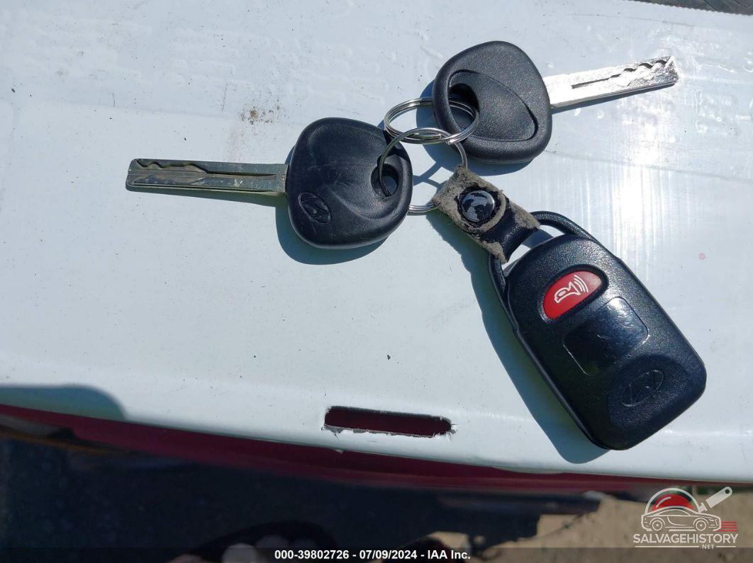 5NPEB4AC3EH835911 2014 HYUNDAI SONATA photo no. 11