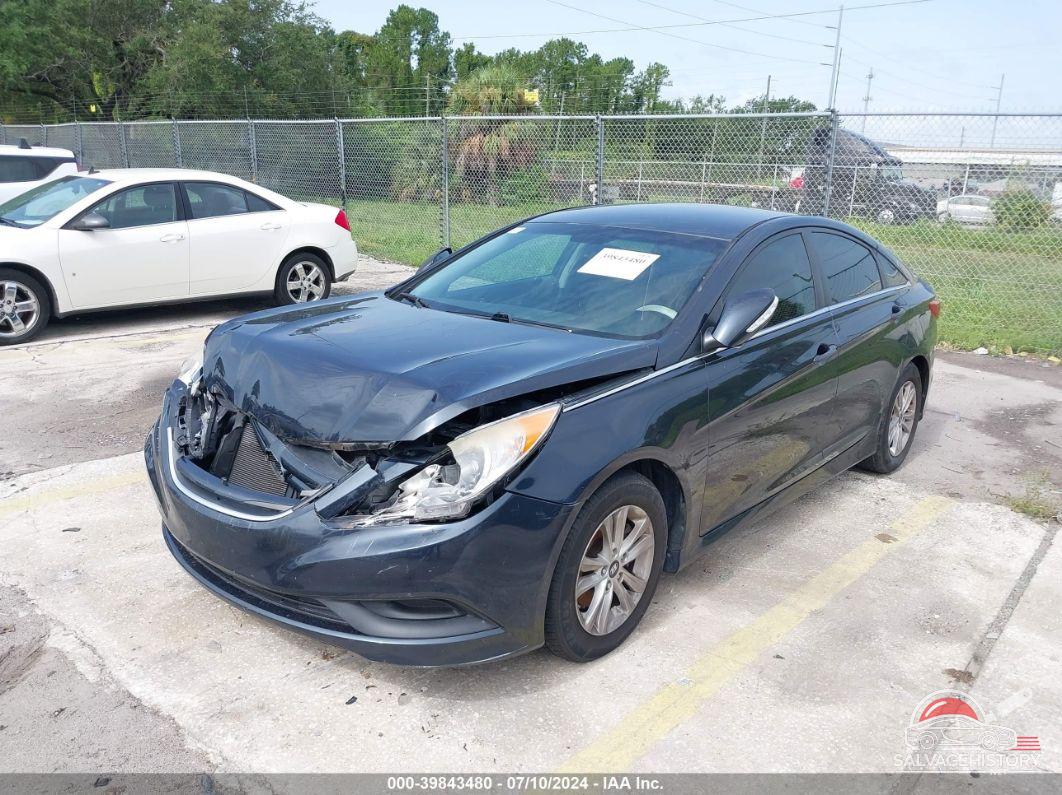 5NPEB4AC8EH926687 2014 HYUNDAI SONATA photo no. 2