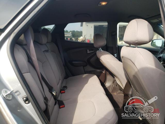 KM8JTCAF7FU022896 2015 HYUNDAI TUCSON photo no. 11