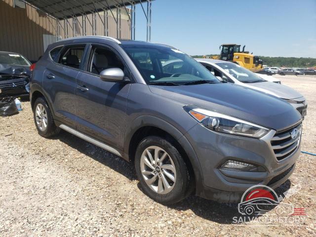 KM8J3CA43JU747189 2018 HYUNDAI TUCSON photo no. 4