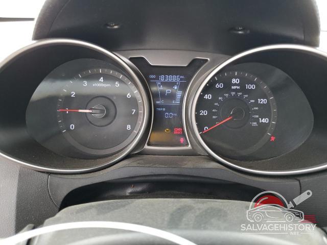 KMHTC6AD9CU060991 2012 HYUNDAI VELOSTER photo no. 9