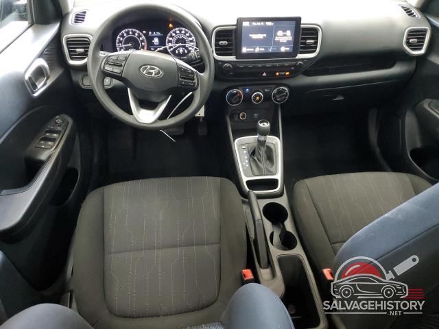 KMHRB8A34MU105899 2021 HYUNDAI VENUE photo no. 8