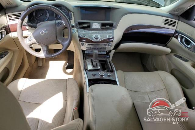 JN1BY1AP2GM220362 2016 INFINITI Q70 photo no. 8