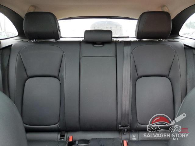 SADCJ2BN9HA091956 2017 JAGUAR F-PACE photo no. 10