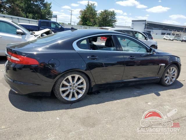SAJWJ0EFXD8S86033 2013 JAGUAR XF photo no. 3