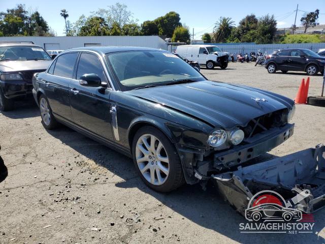 SAJWA79B98SH19336 2008 JAGUAR XJ8 photo no. 4