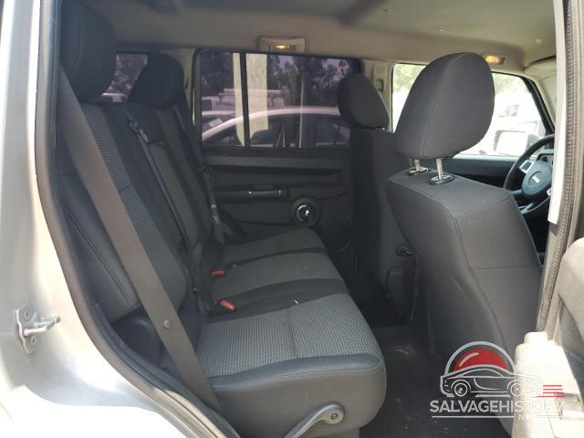 1J4RH4GKXAC159245 2010 JEEP COMMANDER photo no. 11