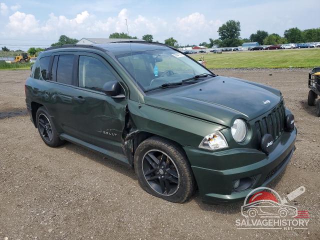 1J8FT47W98D672588 2008 JEEP COMPASS photo no. 4