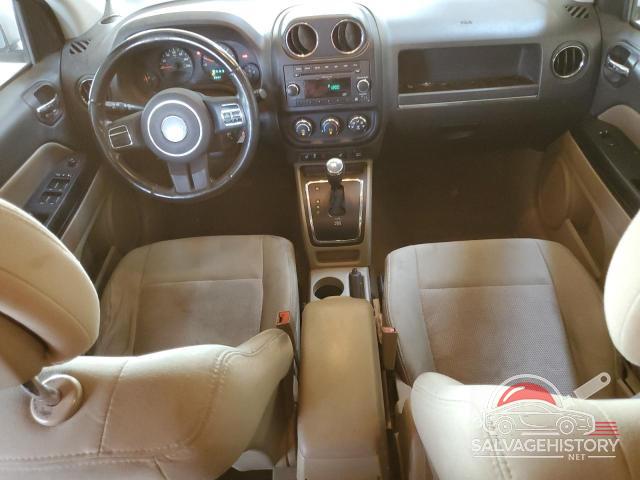 1J4NF1FB5BD161548 2011 JEEP COMPASS photo no. 8