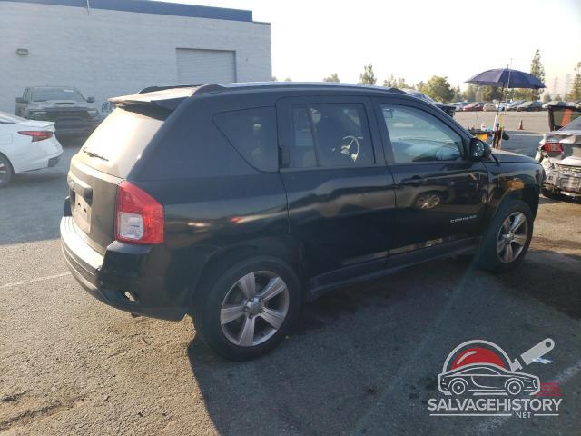 1C4NJCBA7CD542168 2012 JEEP COMPASS photo no. 3