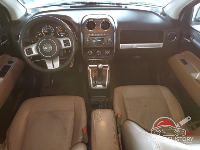1C4NJCEA8GD715360 2016 JEEP COMPASS photo no. 8
