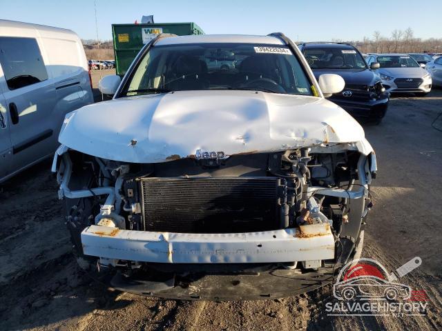 1C4NJDEB8GD799727 2016 JEEP COMPASS photo no. 5