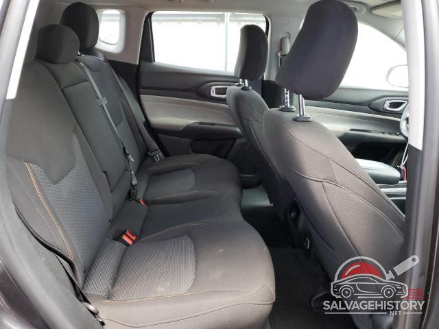 3C4NJDAB5NT214082 2022 JEEP COMPASS photo no. 10