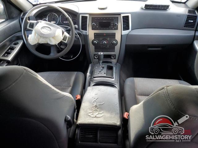 1J4PS4GK7AC112120 2010 JEEP GRAND CHER photo no. 8