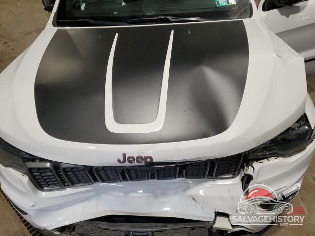 1C4RJFLG1HC929530 2017 JEEP GRAND CHER photo no. 11
