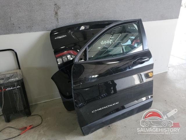 1C4PJMCB0LD550764 2020 JEEP GRAND CHER photo no. 13